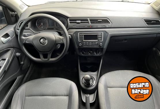 Autos - Volkswagen Voyage Trendline 2016 Nafta 130000Km - En Venta