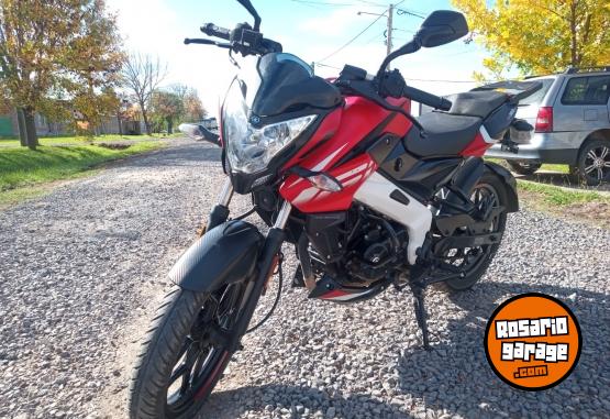 Motos - Bajaj NS 160 2024 Nafta 12900Km - En Venta