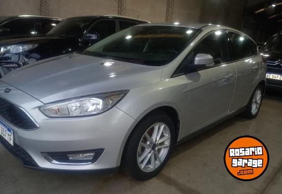 Autos - Ford Focus 2016 Nafta 121000Km - En Venta
