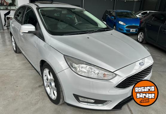 Autos - Ford FOCUS SE PLUS 2016 Nafta 114071Km - En Venta