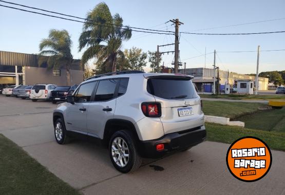 Camionetas - Jeep Renegade Sport 1.8 MT 2018 Nafta 111000Km - En Venta