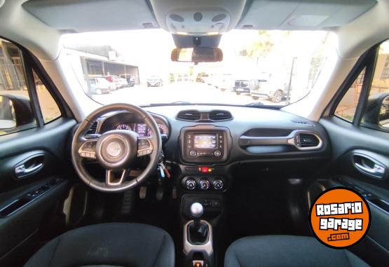 Camionetas - Jeep Renegade Sport 1.8 MT 2018 Nafta 111000Km - En Venta