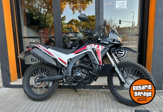 Motos - Gilera SMX 250 2024 Nafta 3450Km - En Venta