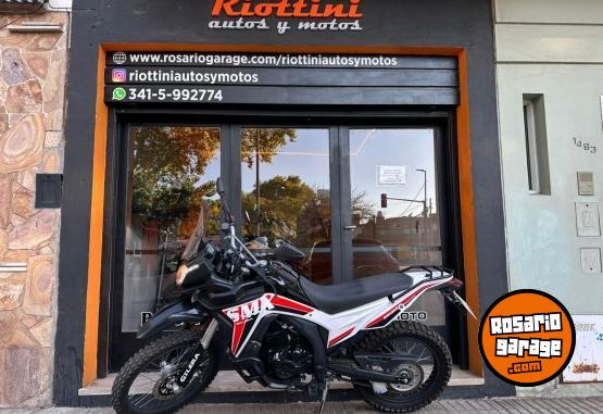 Motos - Gilera SMX 250 2024 Nafta 3450Km - En Venta