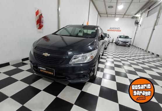 Autos - Chevrolet Prisma cronos corsa onix 2017 Nafta 85700Km - En Venta