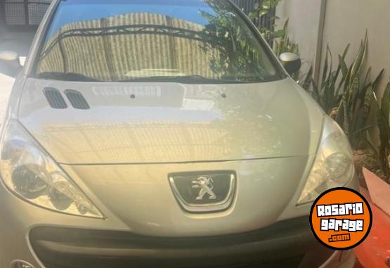 Autos - Peugeot PEUGEOT 207 COMPACT 1.6 5 2010 Nafta 135938Km - En Venta