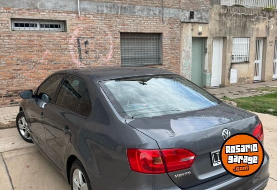 Autos - Volkswagen VENTO 2012 Nafta 96000Km - En Venta