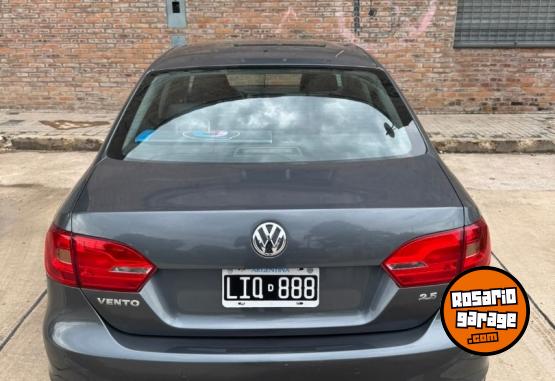 Autos - Volkswagen VENTO 2012 Nafta 96000Km - En Venta
