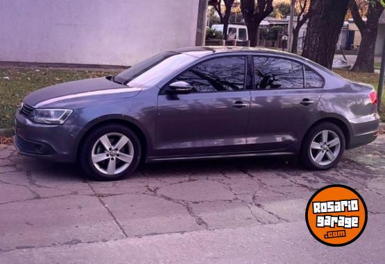 Autos - Volkswagen VENTO 2012 Nafta 96000Km - En Venta