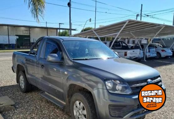 Camionetas - Volkswagen Amarok Trendline Cab. Sim 2019 Diesel 98000Km - En Venta