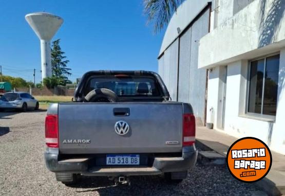 Camionetas - Volkswagen Amarok Trendline Cab. Sim 2019 Diesel 98000Km - En Venta