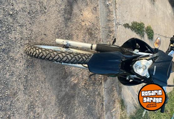 Motos - Honda XR 250 2023 Nafta 2200Km - En Venta