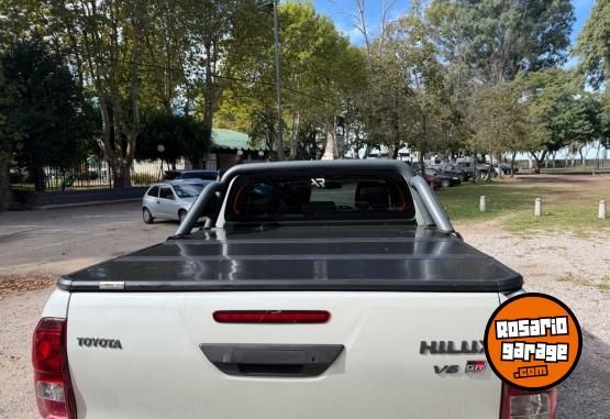 Camionetas - Toyota Hilux GR 2020 Nafta 150000Km - En Venta