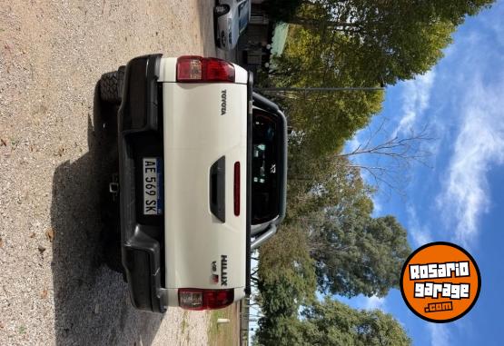 Camionetas - Toyota Hilux GR 2020 Nafta 150000Km - En Venta