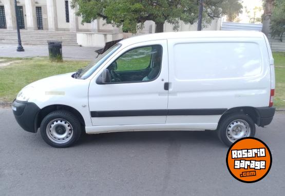 Utilitarios - Citroen Partner Berlingo 2017 Nafta 82000Km - En Venta