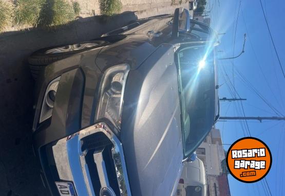 Camionetas - Ford Ranger limited AT 4x4 2018 Diesel 150000Km - En Venta