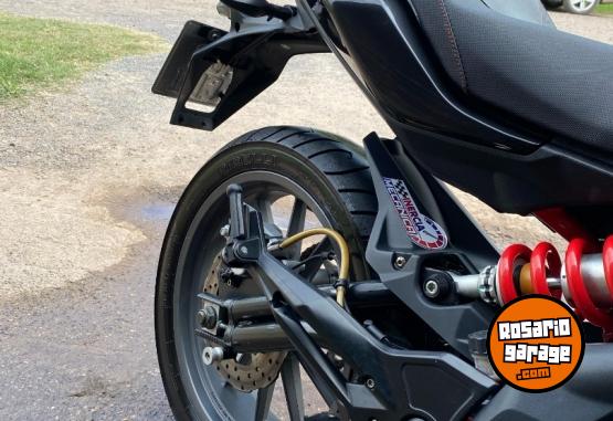 Motos - Benelli Tnt 300 2017 Nafta 17200Km - En Venta