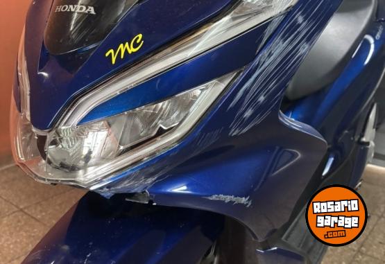 Motos - Honda Pcx 150 2021 Nafta 12600Km - En Venta