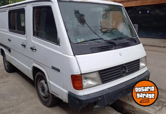 Utilitarios - Mercedes Benz Combi 1994 Diesel 111111Km - En Venta