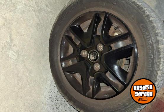 Accesorios para Autos - Cubiertas en excelente estado - En Venta
