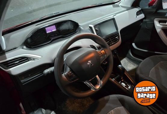 Autos - Peugeot 208 2017 Nafta 77000Km - En Venta