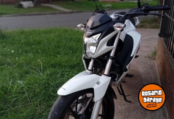 Motos - Honda CB 250 2019 Nafta 12000Km - En Venta