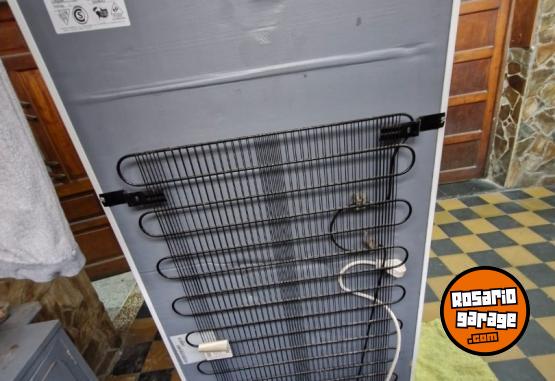 Hogar - Heladera con Freezer,  Electrolux,  Altura 1.80 - En Venta