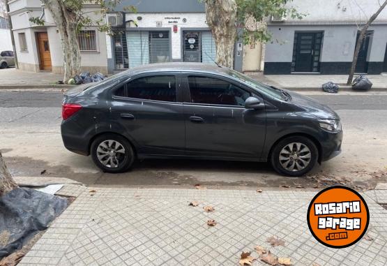 Autos - Chevrolet Prisma 2017 GNC 155000Km - En Venta