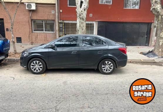 Autos - Chevrolet Prisma 2017 GNC 155000Km - En Venta