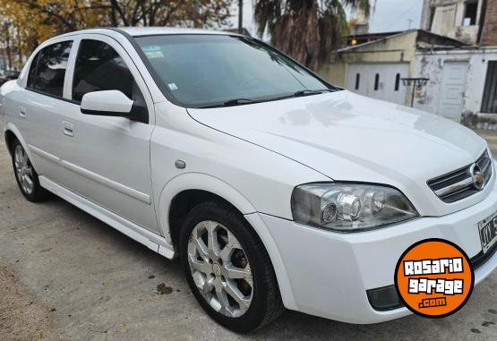 Autos - Chevrolet Astra 2.0 GLS UNICO !!! 2011 GNC 192000Km - En Venta