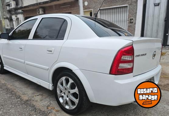Autos - Chevrolet Astra 2.0 GLS UNICO !!! 2011 GNC 192000Km - En Venta