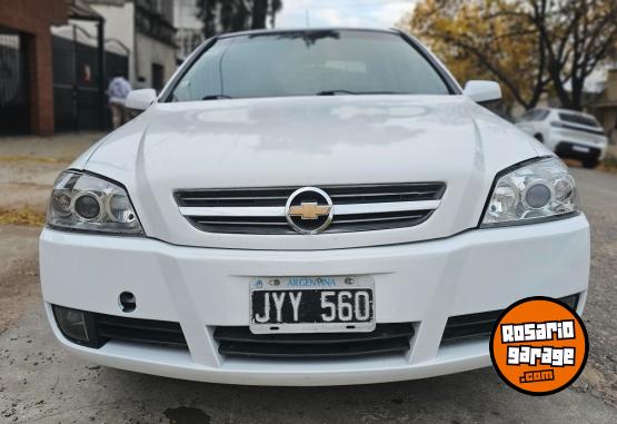 Autos - Chevrolet Astra 2.0 GLS UNICO !!! 2011 GNC 192000Km - En Venta