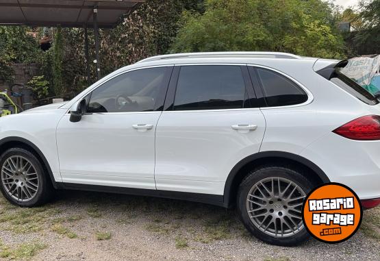 Camionetas - Porsche Cayenne 2014 Nafta 69000Km - En Venta