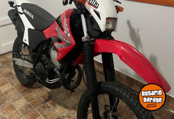Motos - Honda TORNADO 2008 Nafta 53000Km - En Venta