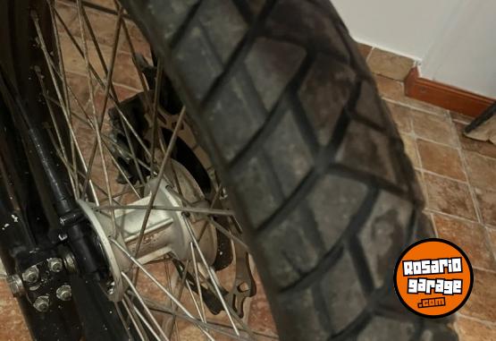 Motos - Honda TORNADO 2008 Nafta 53000Km - En Venta