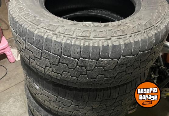Accesorios para Autos - 4 Cubiertas USADAS 265 65 17 - En Venta