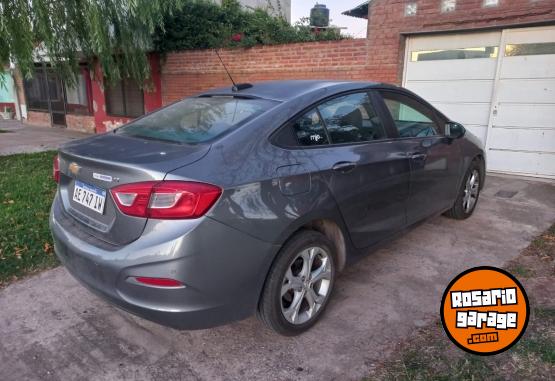 Autos - Chevrolet Cruze lt 2021 Nafta 69000Km - En Venta
