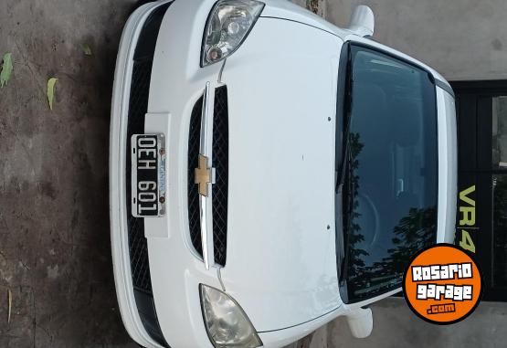 Autos - Chevrolet Classic 2014 Nafta 180000Km - En Venta