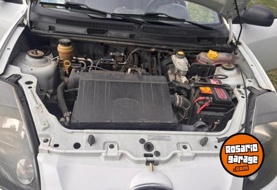 Autos - Ford Ka Fly plus 2013 Nafta 69000Km - En Venta