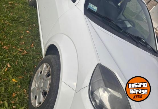 Autos - Ford Ka Fly plus 2013 Nafta 69000Km - En Venta