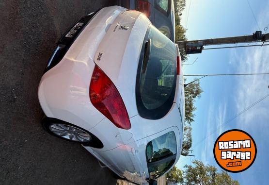 Autos - Peugeot 308 2014 Nafta 110000Km - En Venta