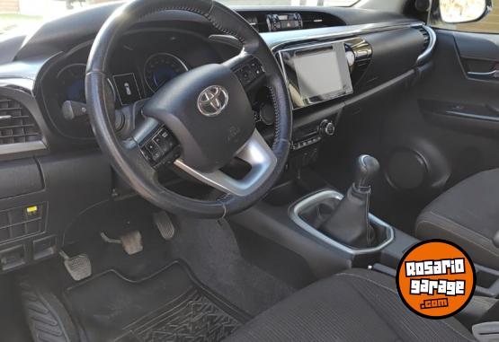 Camionetas - Toyota SRV 2016 Diesel 130000Km - En Venta