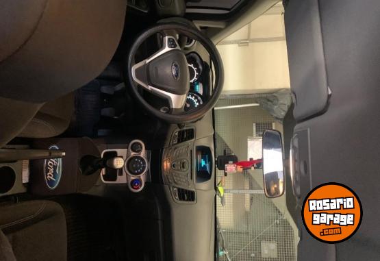 Autos - Ford Fiesta S Plus 2017 Nafta 93000Km - En Venta