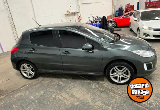 Autos - Peugeot 308 2012 Nafta 128000Km - En Venta