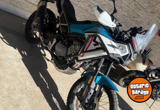Motos - CF 450 MT 2024 Nafta 14000Km - En Venta