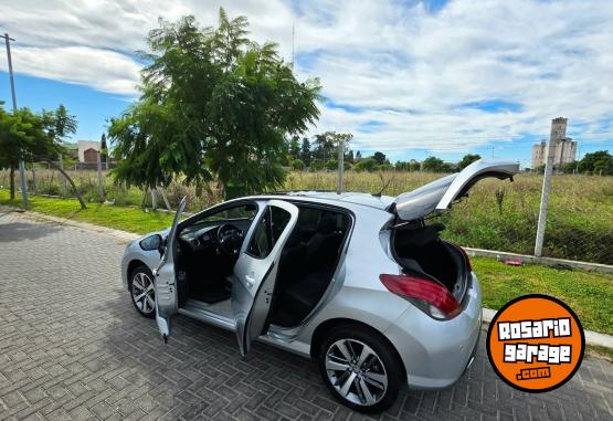 Autos - Peugeot 308 2020 Nafta 64000Km - En Venta