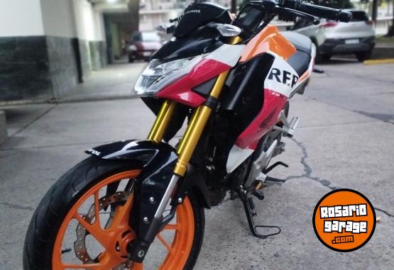 Motos - Honda Cb 190 repsol 2017 Nafta 12200Km - En Venta