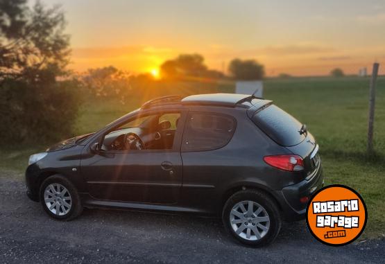 Autos - Peugeot 207 xt 2012 Nafta 162000Km - En Venta