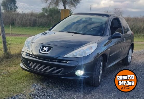 Autos - Peugeot 207 xt 2012 Nafta 162000Km - En Venta