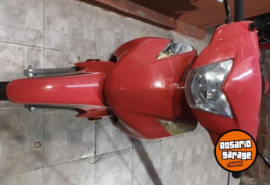 Motos - Mondial Max 2022 Nafta 18000Km - En Venta